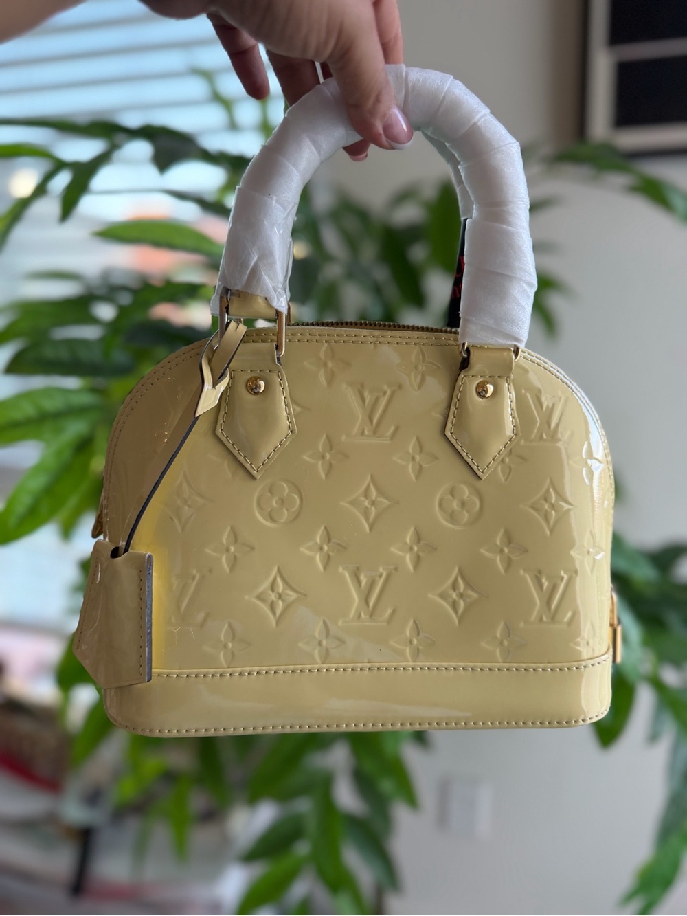 Louis Vuitton Pale Yellow Vernis Alma BB Satchel